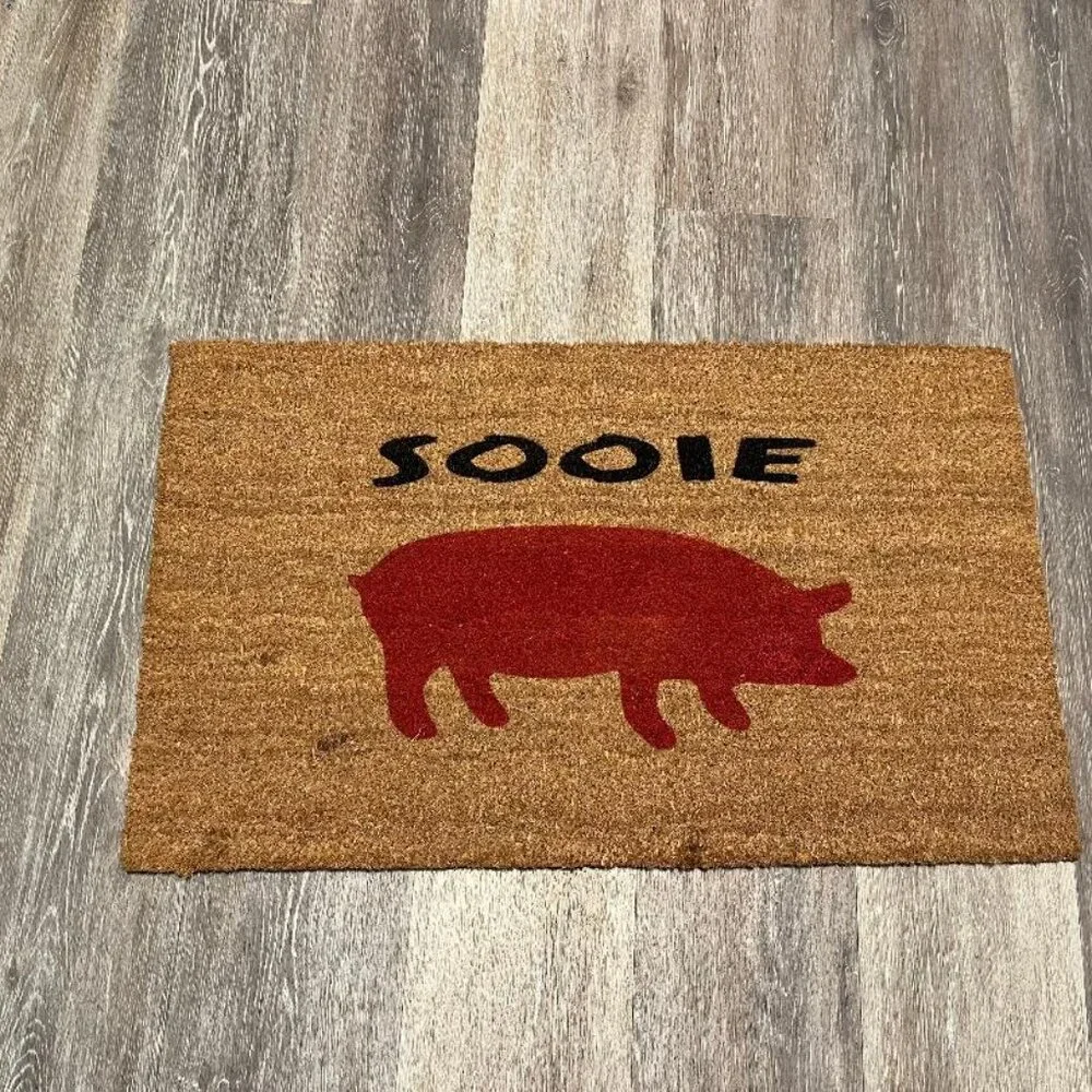 Sooie with cute Pig decorative coir doormat